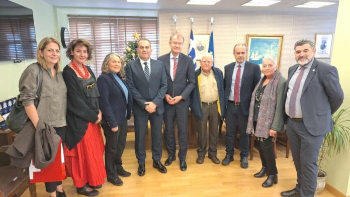 Ο Ελβετός Πρέσβης στην Καλαμάτα για την αναζωογόνηση του Σιδηροδρόμου