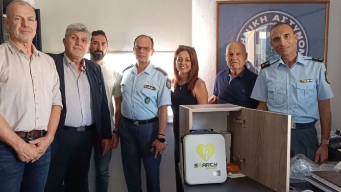 Χορηγία αυτόματου απινιδωτή στο ΑΤ του Δ. Κορδελιού-Ευόσμου