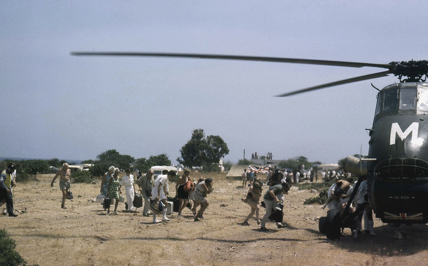 Η ΚΥΠ είχε έγκαιρα ενημερώσει τη Χούντα το 1974: «Προετοιμάζονται αποβατικές επιχειρήσεις κατά της Κύπρου»