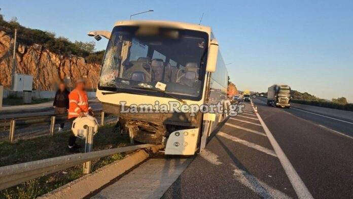 Ανατροπή λεωφορείου το πρωί στην Εθνική Οδό – Έξι τραυματίες στο νοσοκομείο