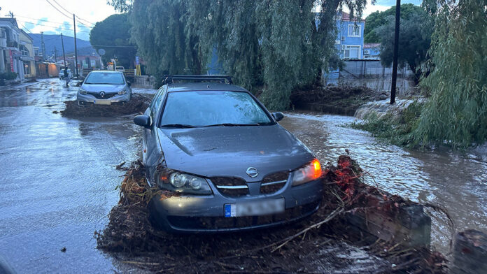 Η Αdel θα πλήξει το Ανατολικό Αιγαίο και τα Δωδεκάνησα – 127 κλήσεις έλαβε η Πυροσβεστική στην Αττική