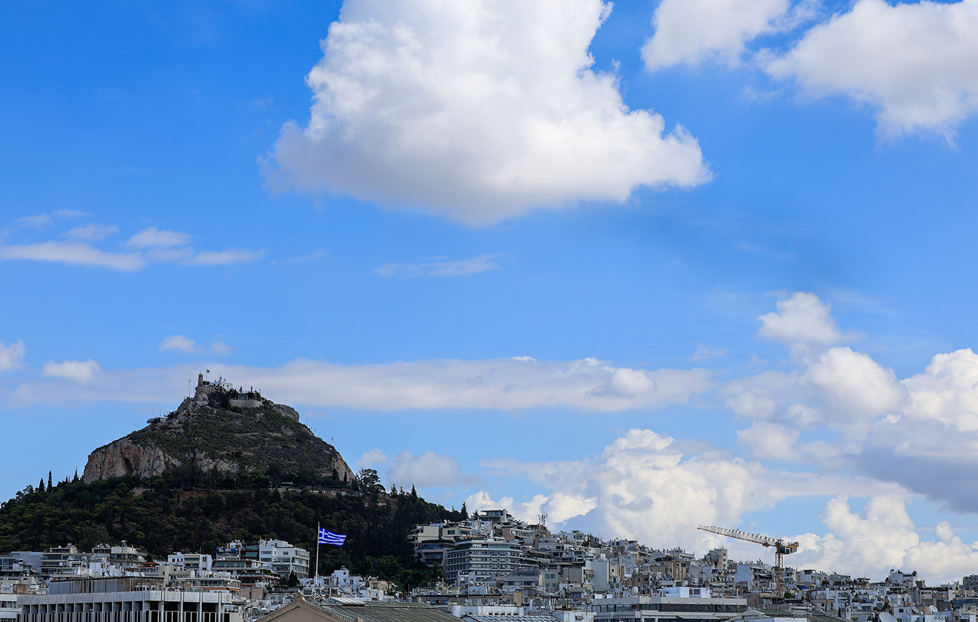 Συνεργασία δήμου Αθηναίων και Airbnb για την ανάπλαση του Λόφου του Λυκαβηττού – «Στόχος ένας πιο όμορφος και πιο προσβάσιμος δημόσιος χώρος»