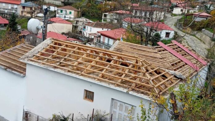 Ανανεωμένη στέγη στο Κοινοτικό Κτίριο Καλογριανής του Δήμου Μετεώρων