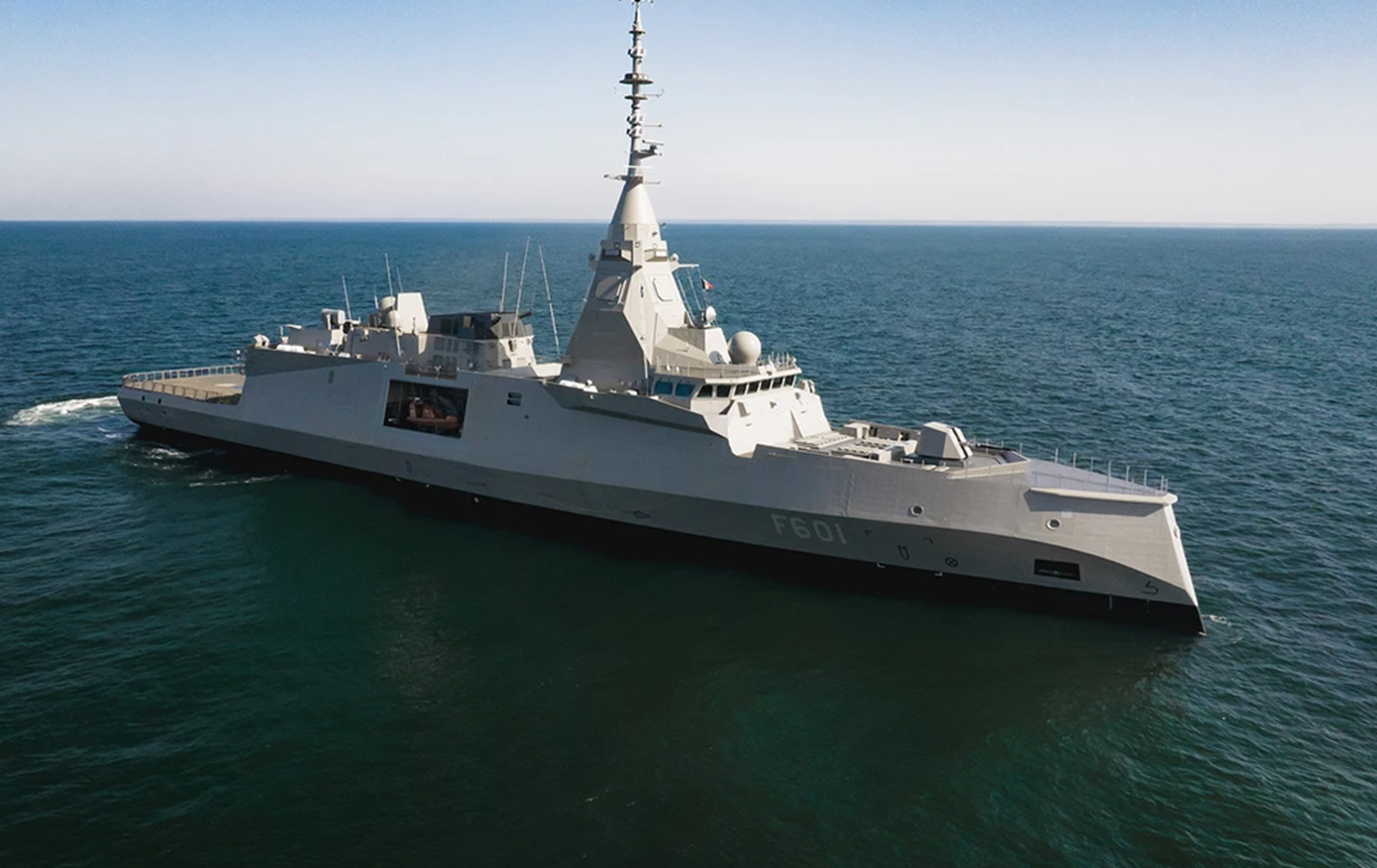 Υπογράφηκε η συμφωνία για την 4η φρεγάτα Belharra – Στις 18 Δεκεμβρίου παραδίδεται η «Κίμων»