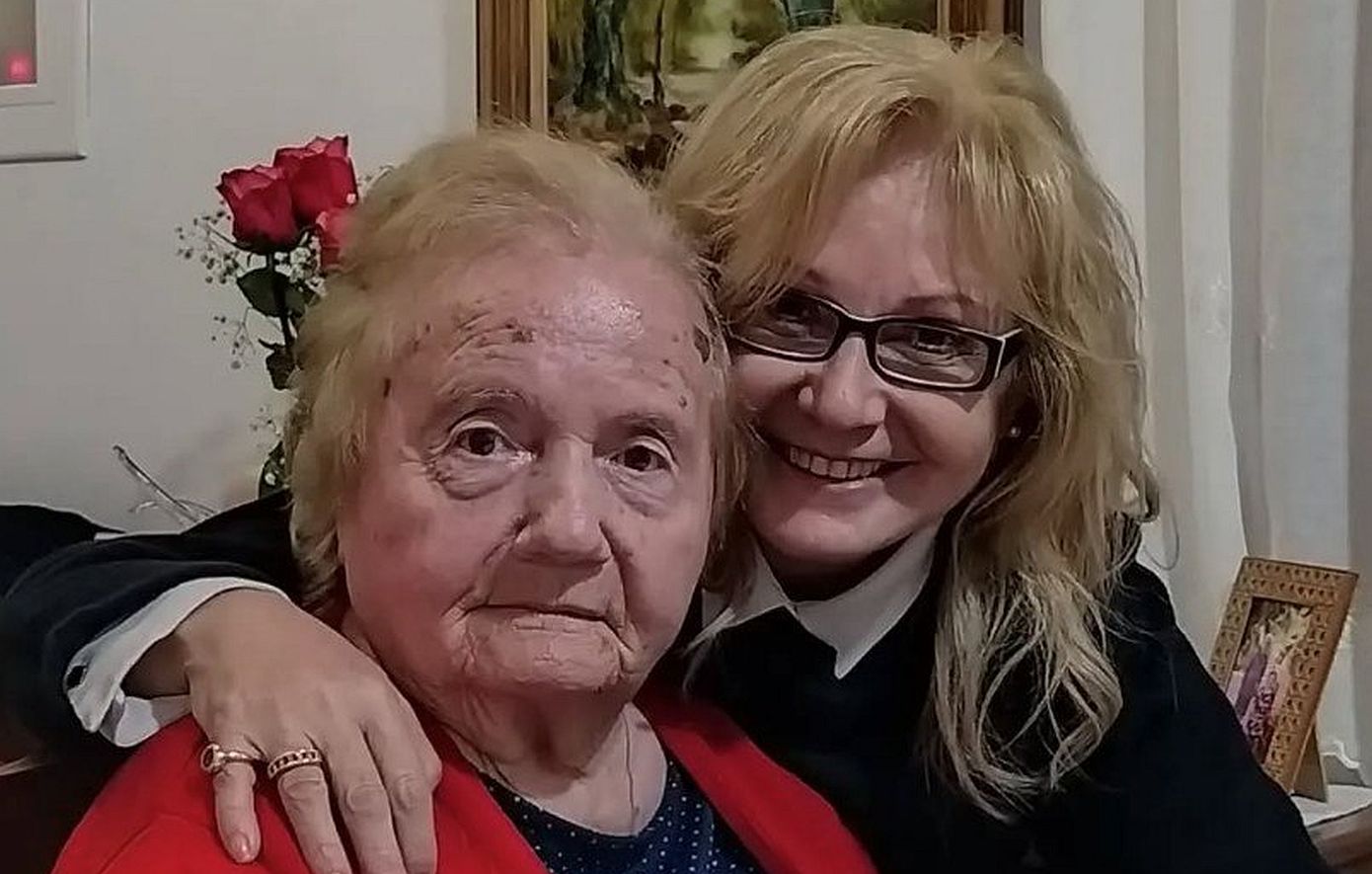 «Θα ξαναδείς τα εγγόνια σου»: Το συγκινητικό μήνυμα της Αγγελικής Νικολούλη για την απώλεια της μητέρας της