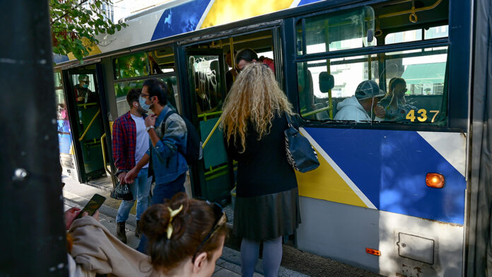 Ενίσχυση των λεωφορειακών γραμμών που εξυπηρετούν το κέντρο της Αθήνας λόγω της έκτακτης στάσης σε Μετρό και Τραμ