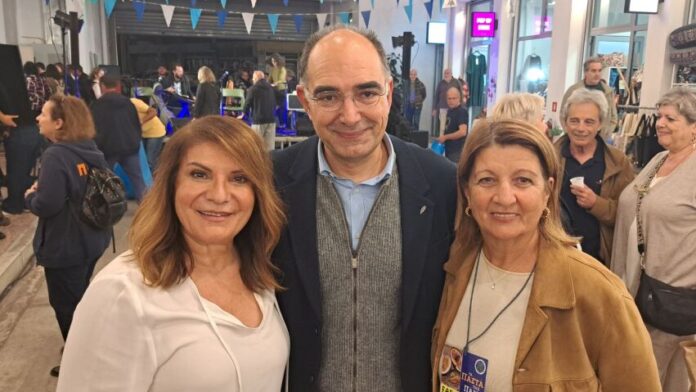 “Η Πάρος τίμησε την παράδοσή της στο κέντρο της Αθήνας”