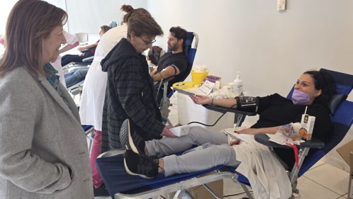Εντυπωσιακή συμμετοχή στην 54η Εθελοντική Αιμοδοσία του Δήμου Περιστερίου