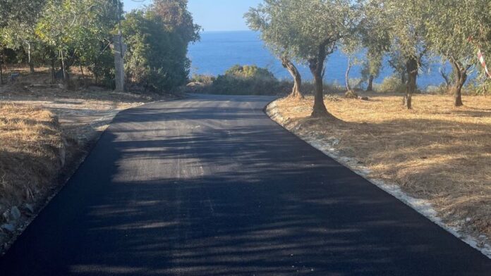 Δ.Ν.Πηλίου: Ασφαλτόστρωση δρόμου προς τον οικισμό Πλάκας Νεοχωρίου