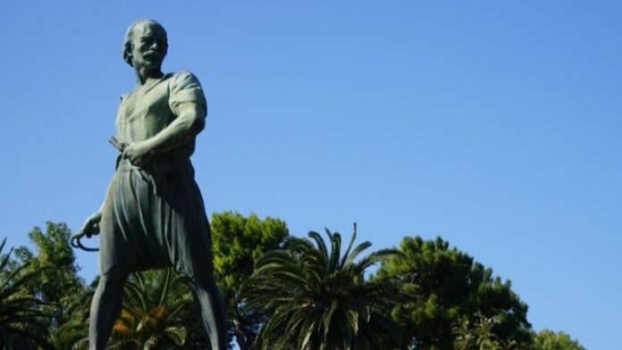 Χάρισμα του ανδριάντα του Κ. Κανάρη στον Δήμο Ψαρών