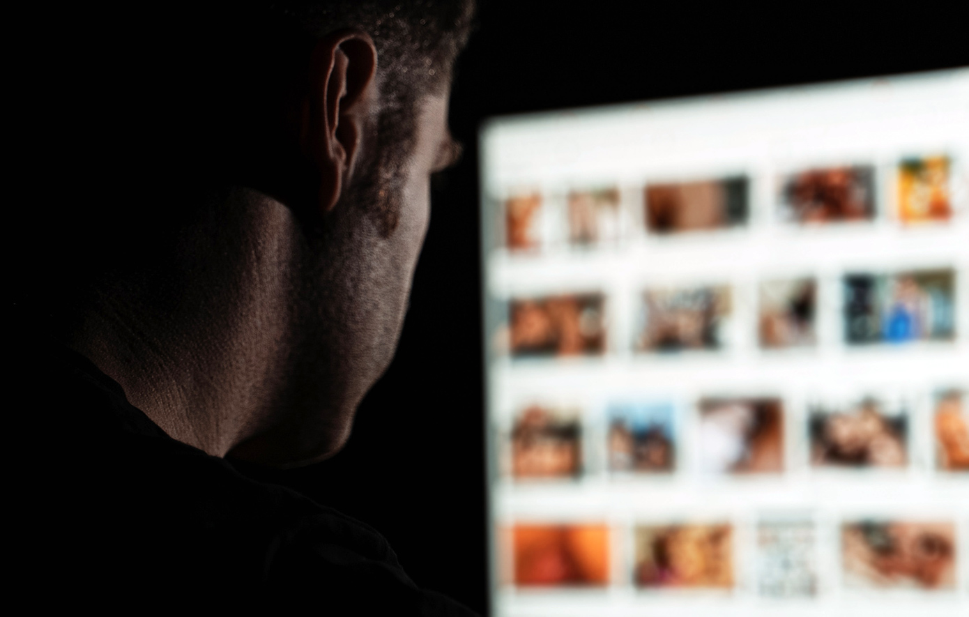 Σύλληψη 19χρονου για εκδικητική πορνογραφία κατά ανήλικης – Είχαν σχέση και την εκβίαζε