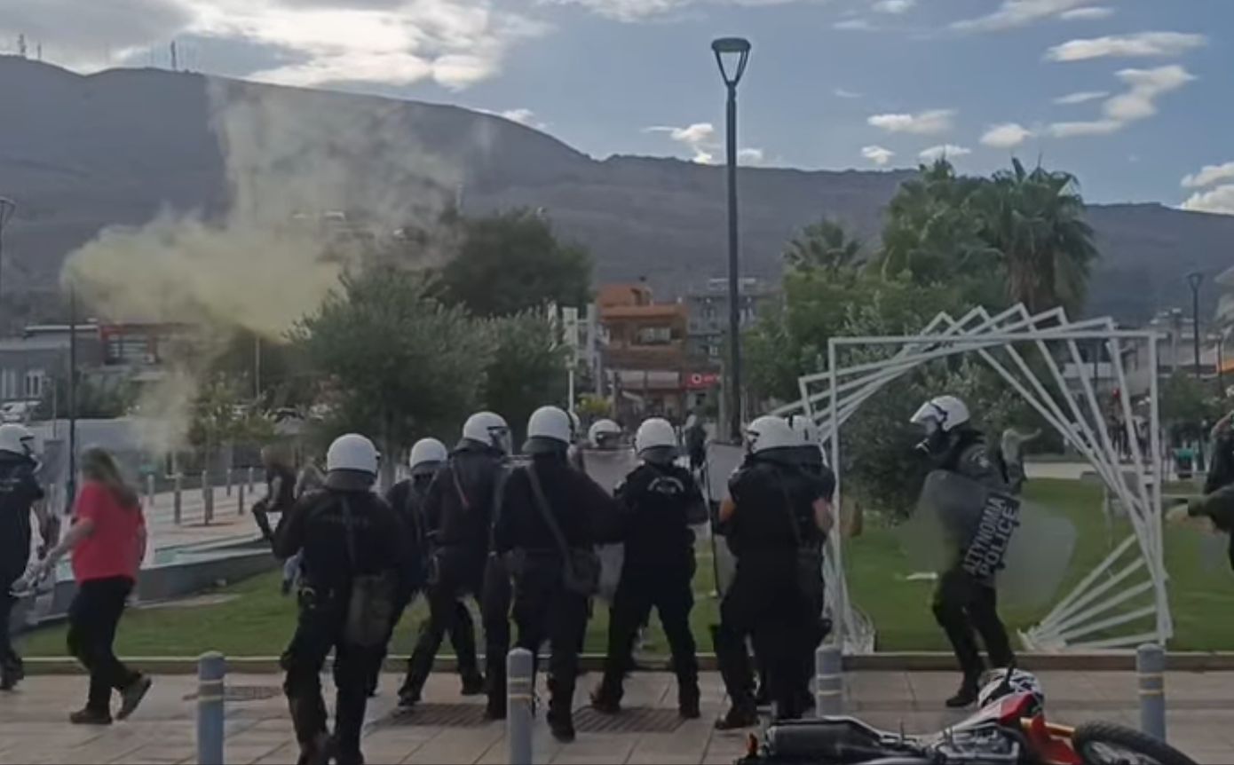 «Πεδίο σύγκρουσης» η Σούδα με την άφιξη κρουαζιερόπλοιου Ισραηλινών τουριστών στα Χανιά