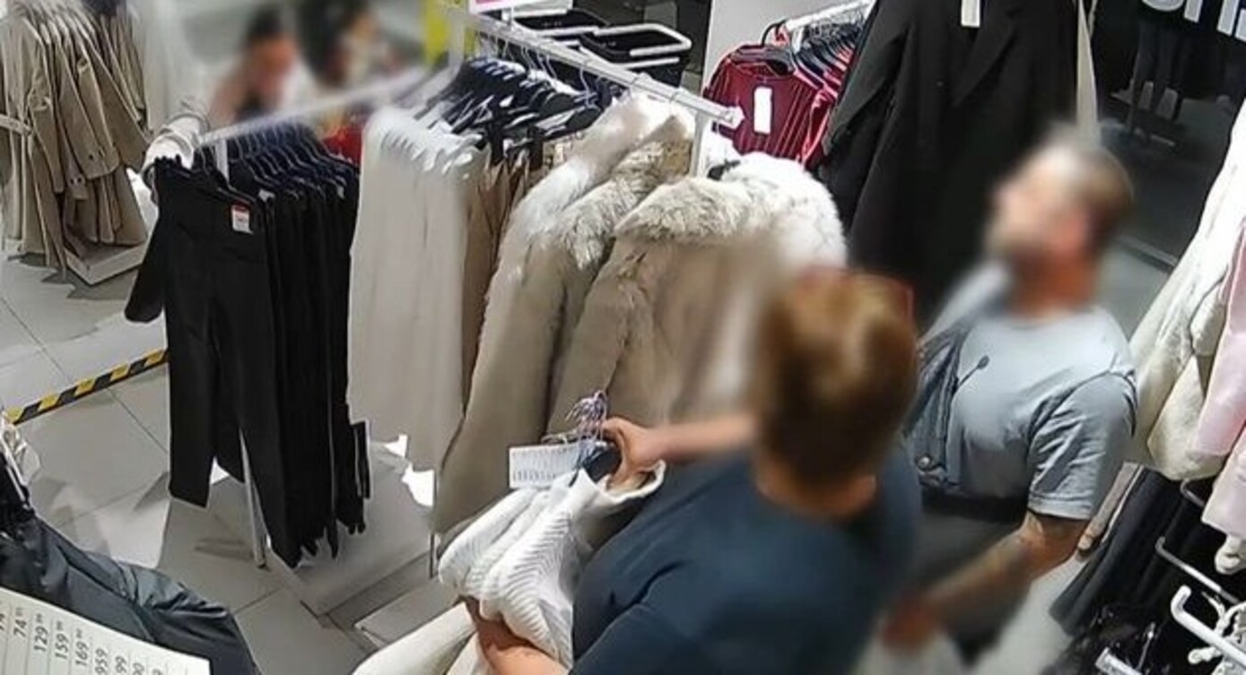 Νέες αποκαλύψεις για τη συμμορία που έκλεβε ρούχα στην Αττική και τα διέθετε σε καταστήματα στα Τίρανα – Βίντεο από τις ενέργειές της