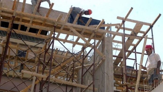 Θανατηφόρο ατύχημα στη Μυτιλήνη: 45χρονος άνδρας έπεσε από οροφή σπιτιού