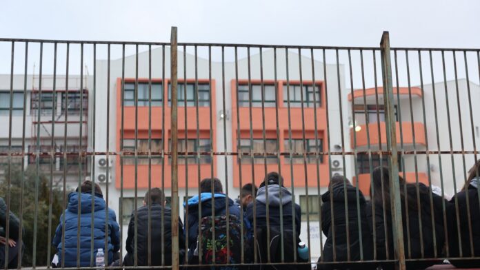 Πώς μαθαίνεται η ελληνική γλώσσα εκτός συνόρων