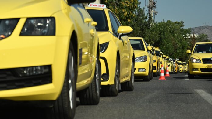 Ταξί: Διήμερη απεργία στην Αττική στις 5 και 6 Νοεμβρίου