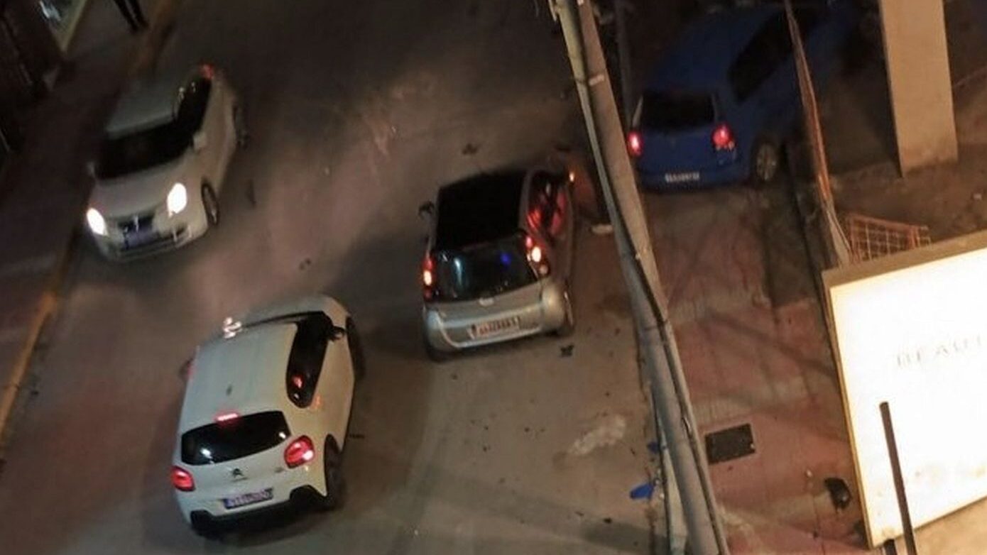 Λούτσα: Συγκλονίζουν οι εικόνες από το τροχαίο δυστύχημα – «Έχουν κάνει τη λεωφόρο Αρτέμιδος πίστα αγώνων»