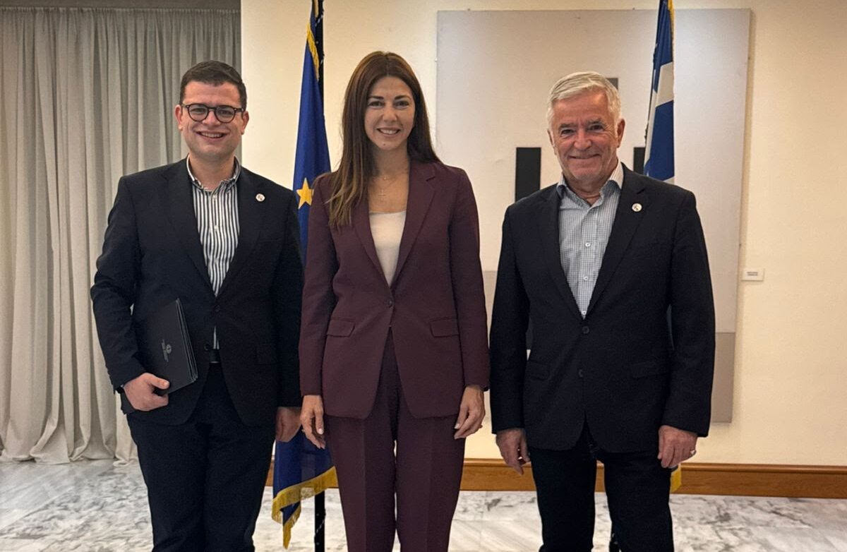 Παρακαλώ δώστε μου έναν τίτλο για να τροποποιήσω.