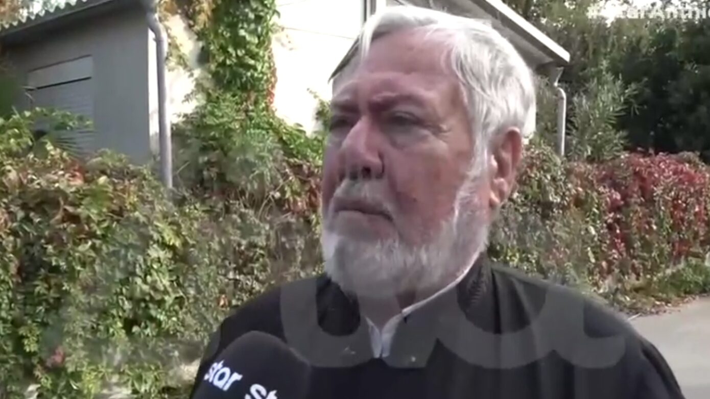 «Τα όπλα είναι για την πατρίδα σε κίνδυνο», δηλώνει ο ιερέας που εκφώνησε τον επικήδειο της 56χρονης στα Βορίζια