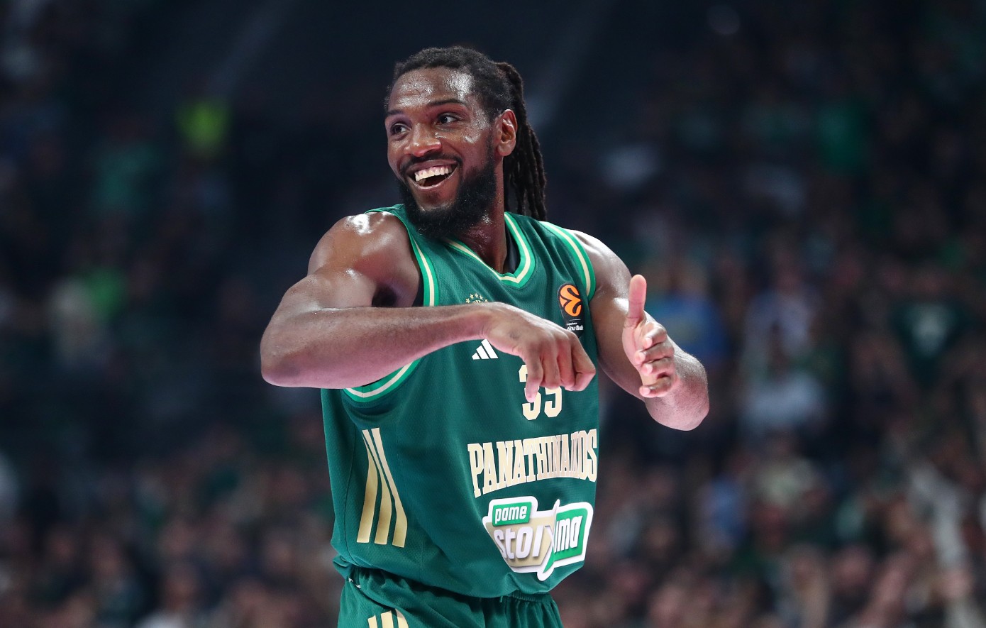 Φαρίντ: Αντιμετώπισα δυσκολίες στο σχολείο, μου έλεγαν «η μαμά σου είναι λεσβία, άρα είσαι κι εσύ ομοφυλόφιλος»