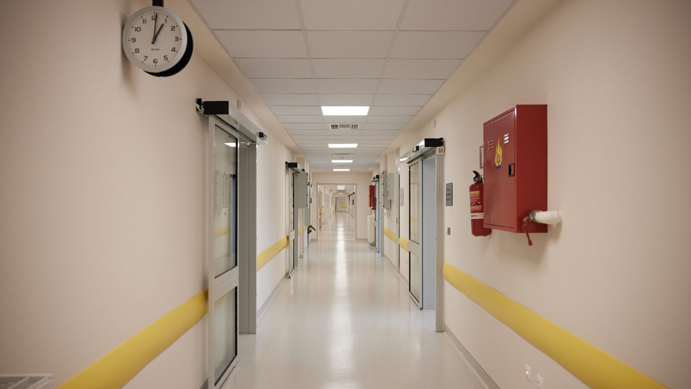 Αίγιο: Θάνατος 44χρονου μποξέρ μετά από επίθεση σε γιατρό – Εντοπίστηκε αναίσθητος στο σπίτι του