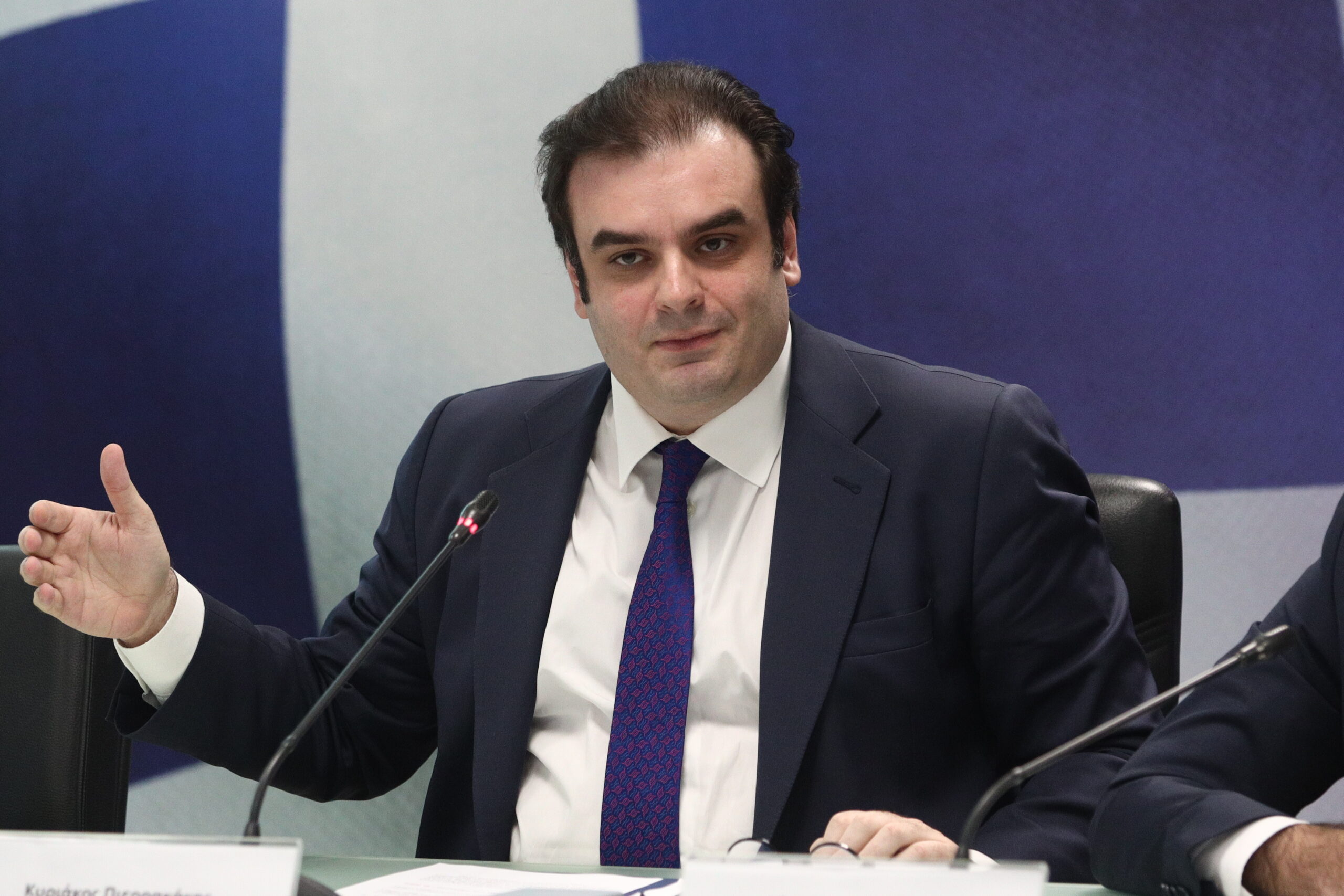 Παγκόσμια αναγνώριση για την ελληνική οικονομία: Έντονο επενδυτικό ενδιαφέρον, υποψηφιότητα Πιερρακάκη και νέα έγκριση από τον ESM