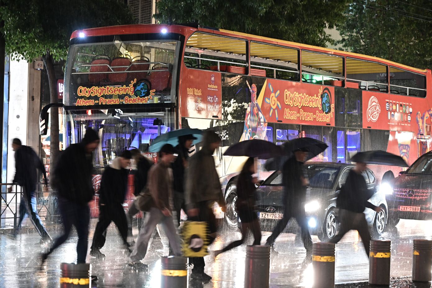 Χριστούγεννα με κακοκαιρία: Βαρομετρικό χαμηλό φέρνει καταιγίδες και χιόνια τις γιορτινές μέρες – Τι να περιμένουμε την Πρωτοχρονιά