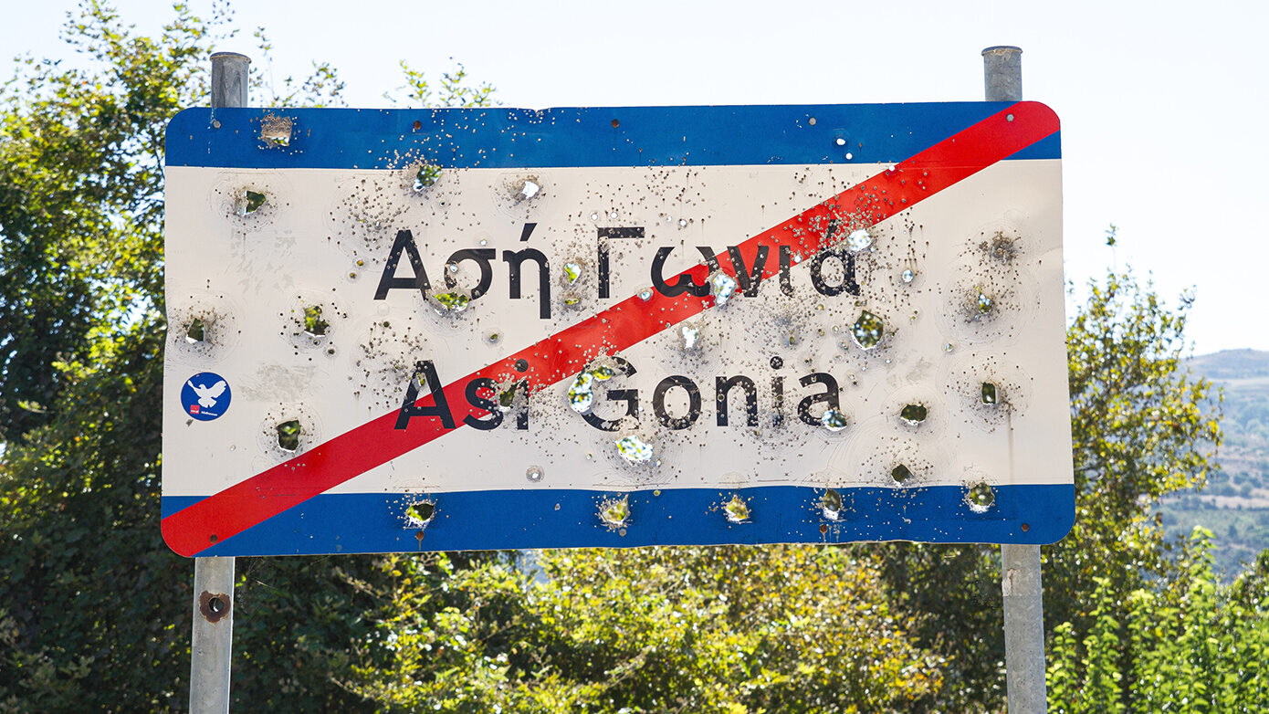 Οι νέες ρυθμίσεις για βεντέτες και οπλοκατοχή: Ευθύνη και του καταστηματάρχη στις μπαλοθιές