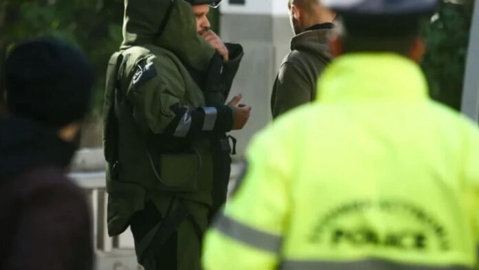 Με ελεγχόμενη διάσπαση εξουδετερώθηκε το ύποπτο αντικείμενο στην Κυψέλη