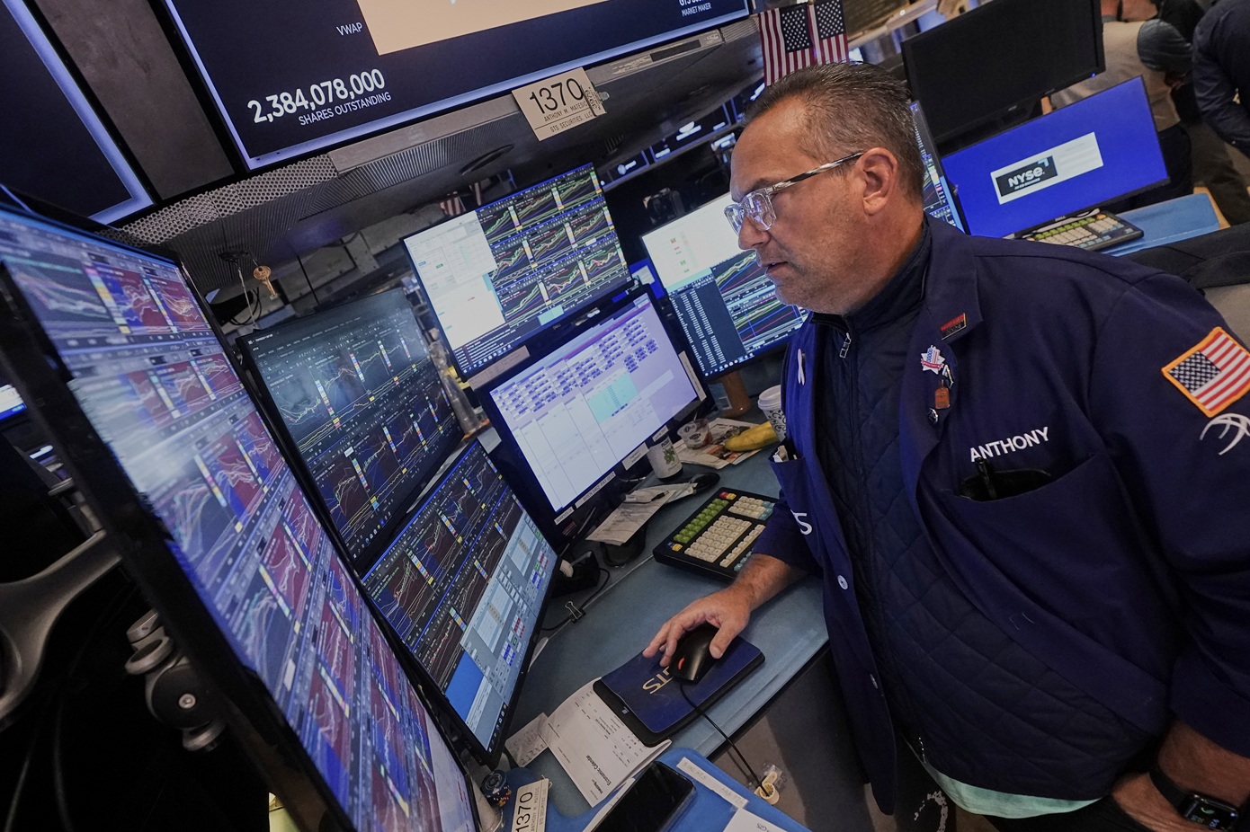 «Γιορτινό» άλμα για τις τιμές του S&P 500 και του Dow Jones – Έφτασαν νέο ρεκόρ