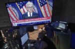 Ο δείκτης S&P 500 αναμένεται να αγγίξει νέα κορυφή – «Ο Άγιος Βασίλης θα φέρει αποδόσεις στους επενδυτές»