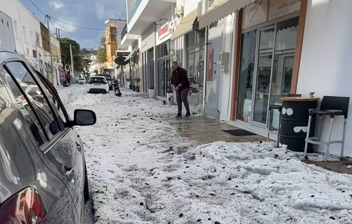 Λέρος: Έντονη χαλαζόπτωση την ημέρα των Χριστουγέννων