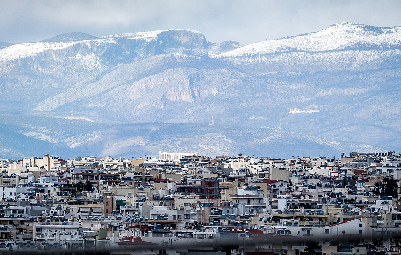 Πολλές περιοχές θα δουν χιόνια την Πρωτοχρονιά – Από Σάββατο επιστρέφει η «άνοιξη»