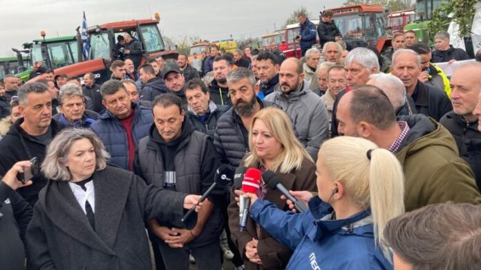 Στο πλευρό των αγροτών η Αντιπεριφερειάρχης Τρικάλων