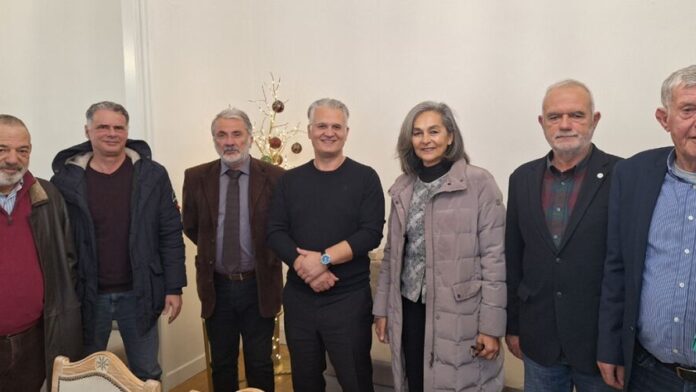 Περιφέρεια Πελοποννήσου ελ: Συνεργασία με ΣΕΓΑΣ για τα «Παπαφλέσσεια» και την ενίσχυση αθλητικών διοργανώσεων