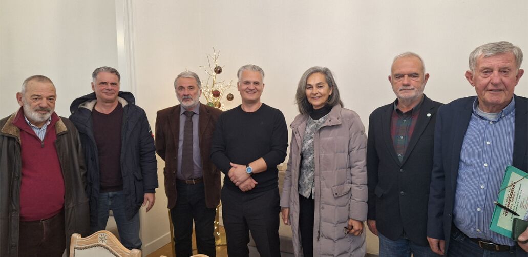 Περιφέρεια Πελοποννήσου ελ: Συνεργασία με ΣΕΓΑΣ για τα «Παπαφλέσσεια» και την ενίσχυση αθλητικών διοργανώσεων