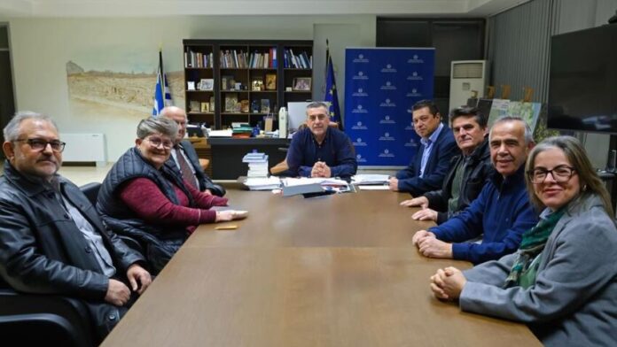 Σύσκεψη Περιφερειάρχη Θεσσαλίας με αντιπροσώπους Συλλόγων Τριτέκνων