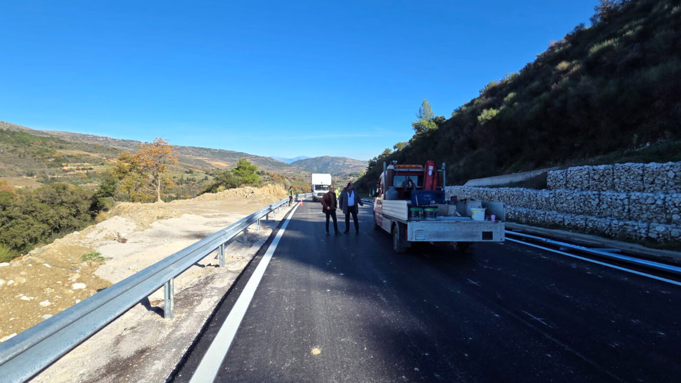 Άνοιξε ο δρόμος για Τρίκαλα Κορινθίας και Χιονοδρομικό Κέντρο Ζήρειας