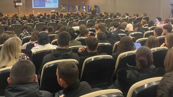 Περιφέρεια Στερεάς Ελλάδας: Η «ΠΥΞΙΔΑ» καθοδήγησε τους μαθητές της Φθιώτιδας