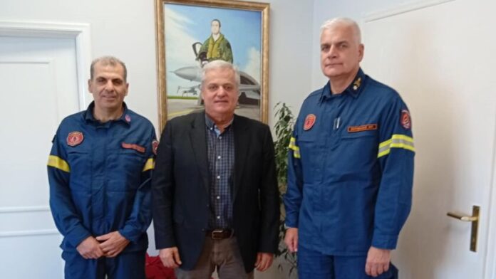 Σύσκεψη Δημάρχου Καρπάθου με τον Επικεφαλής της ΔΙ.Π.Υ.Ν. Δωδεκανήσου