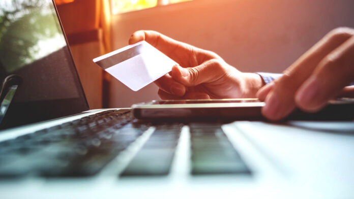 Γιορτινές online αγορές: Απόλαυσε έξυπνα και ξέγνοιαστα