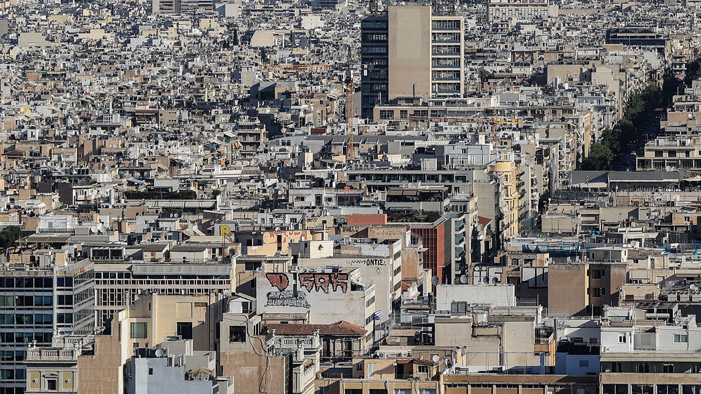 Υπερβολικές αγγελίες και απόκρυφες τιμές παραμορφώνουν την εικόνα της αγοράς ακινήτων σήμερα