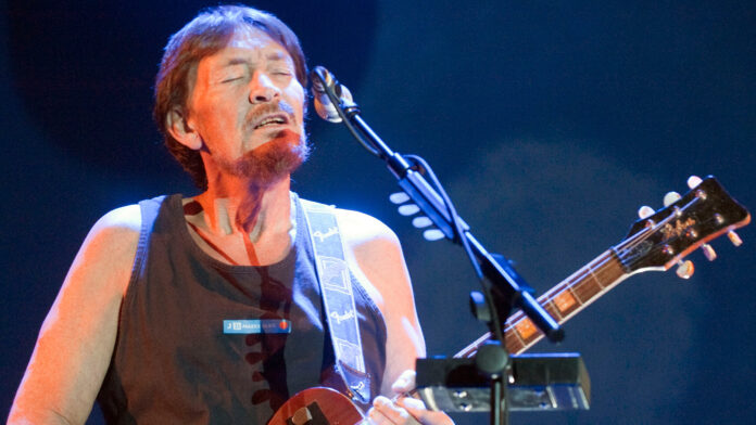 Chris Rea: Ο «αντισυμβατικός» των μπλουζ έφυγε στα 74 του χρόνια