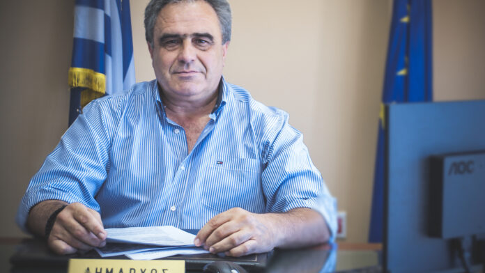 Θλίψη στην Εύβοια, έφυγε από τη ζωή ο Δήμαρχος Διρφύων-Μεσσαπίων Γιώργος Ψαθάς