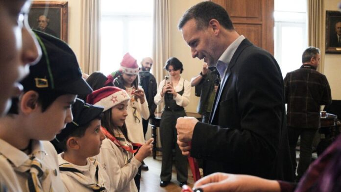 Χ. Δούκας: «Εύχομαι υγεία, αγάπη στα σπίτια μας και στήριξη στην καθημερινότητά μας»