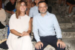 «Τις νύχτες δεν ήμουν ποτέ μόνη» – Η γυναίκα του Χάρη Δούκα νοσηλεύτηκε για 12 ημέρες