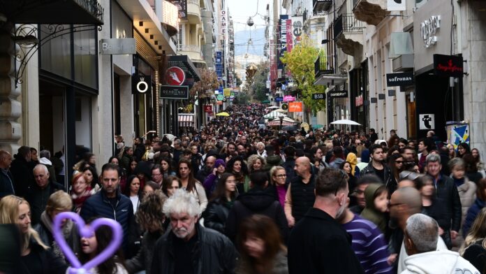 Καταστήματα σε λειτουργία σήμερα – Πόσο θα διαρκέσει το εορταστικό ωράριο