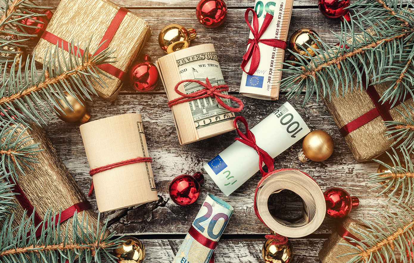 Χριστουγεννιάτικο Δώρο 2025: Πώς καθορίζεται και ποιες αλλαγές ισχύουν φέτος
