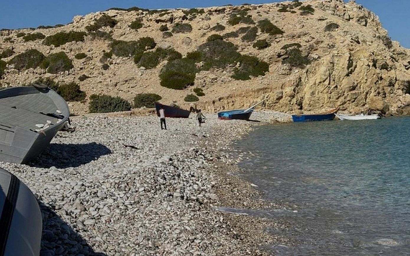 Ασταμάτητες οι αφίξεις μεταναστών στην Κρήτη – Επιχείρηση διάσωσης 142 ατόμων στη Γαύδο