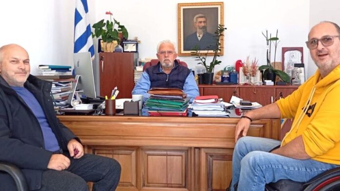 Συνάντηση του Συλλόγου ΑμεΑ Ηλείας με τον Δήμαρχο Ήλιδας